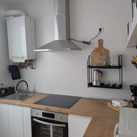 Appartement Base Ebi3369 *