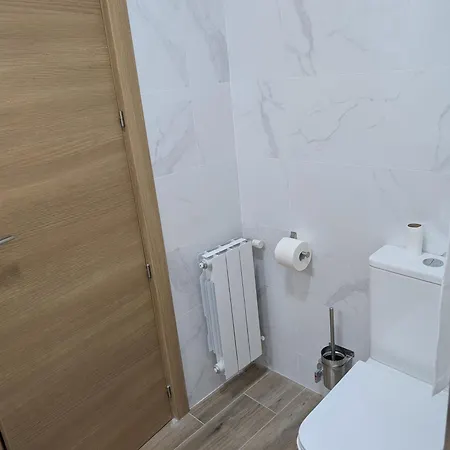Appartement Base Ebi3369 *