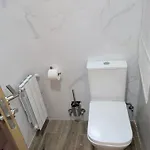 Base Ebi3369 Apartamento *
